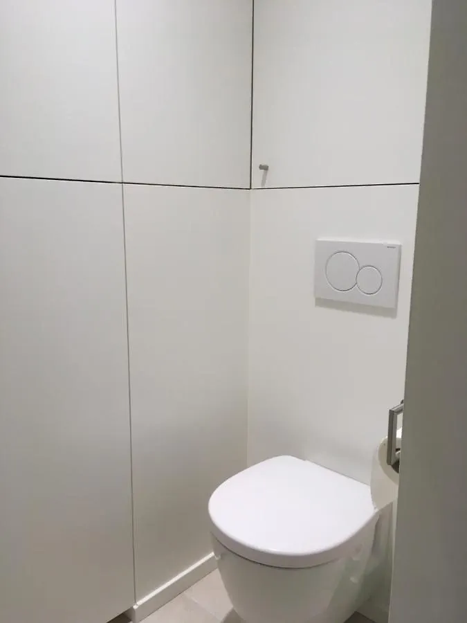 Charmant Appartement Met Frontaal Zeezicht Middelkerke Apartment