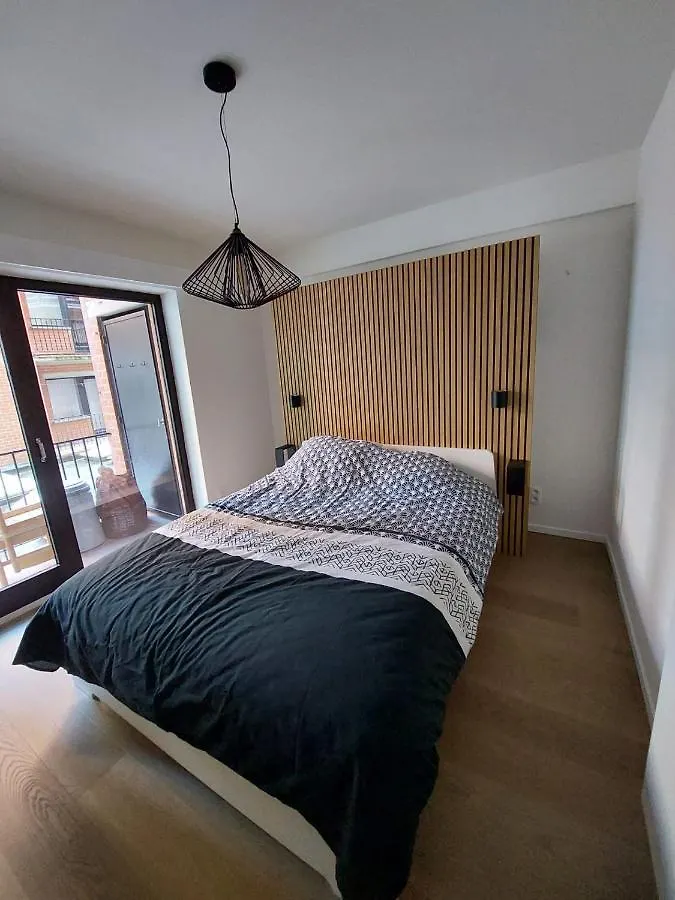 Charmant Appartement Met Frontaal Zeezicht Middelkerke