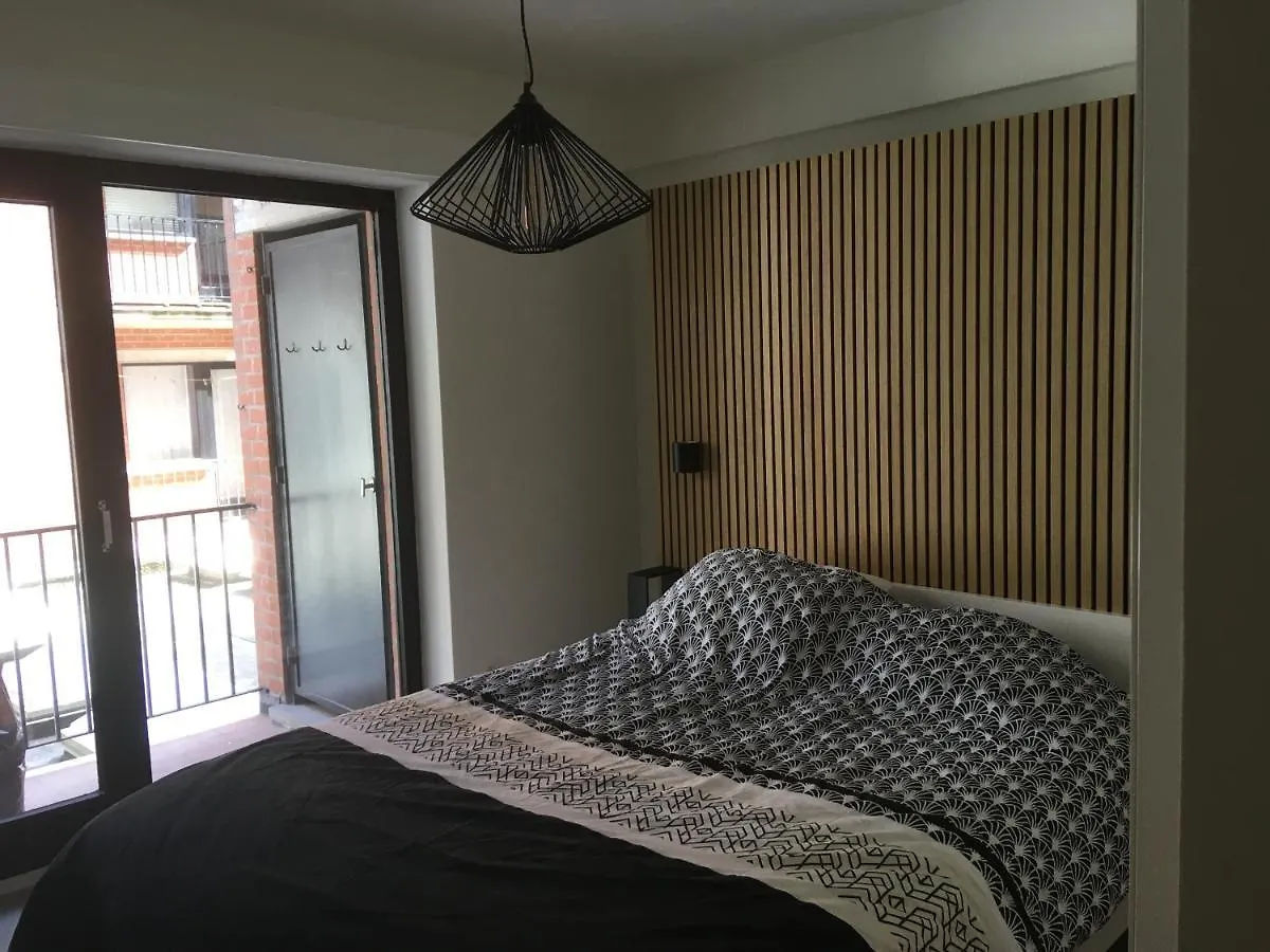 Charmant Appartement Met Frontaal Zeezicht Middelkerke