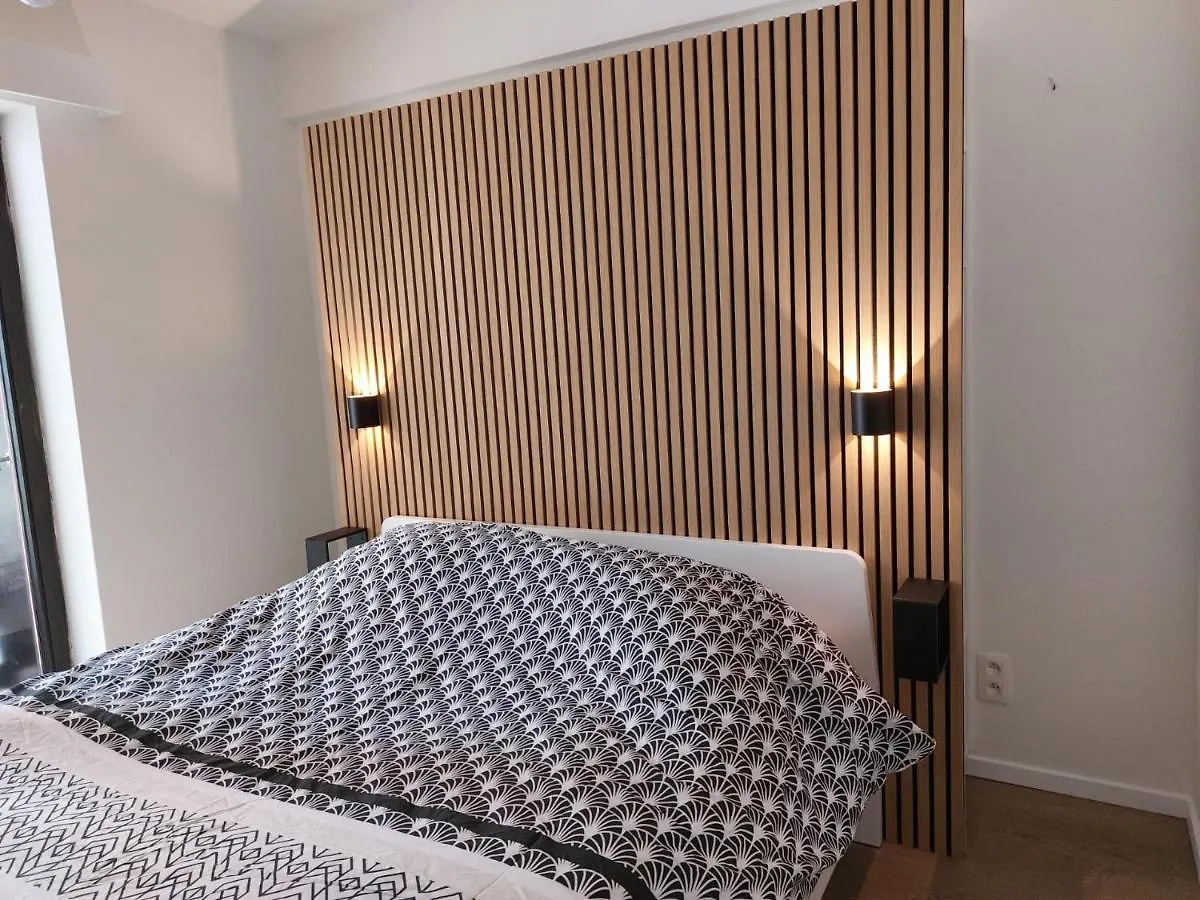 Charmant Appartement Met Frontaal Zeezicht Middelkerke Belgium